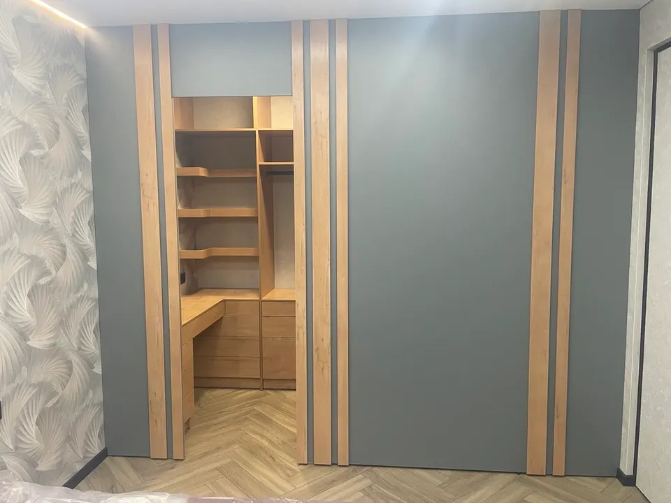 Гардеробные на заказ в Барнауле